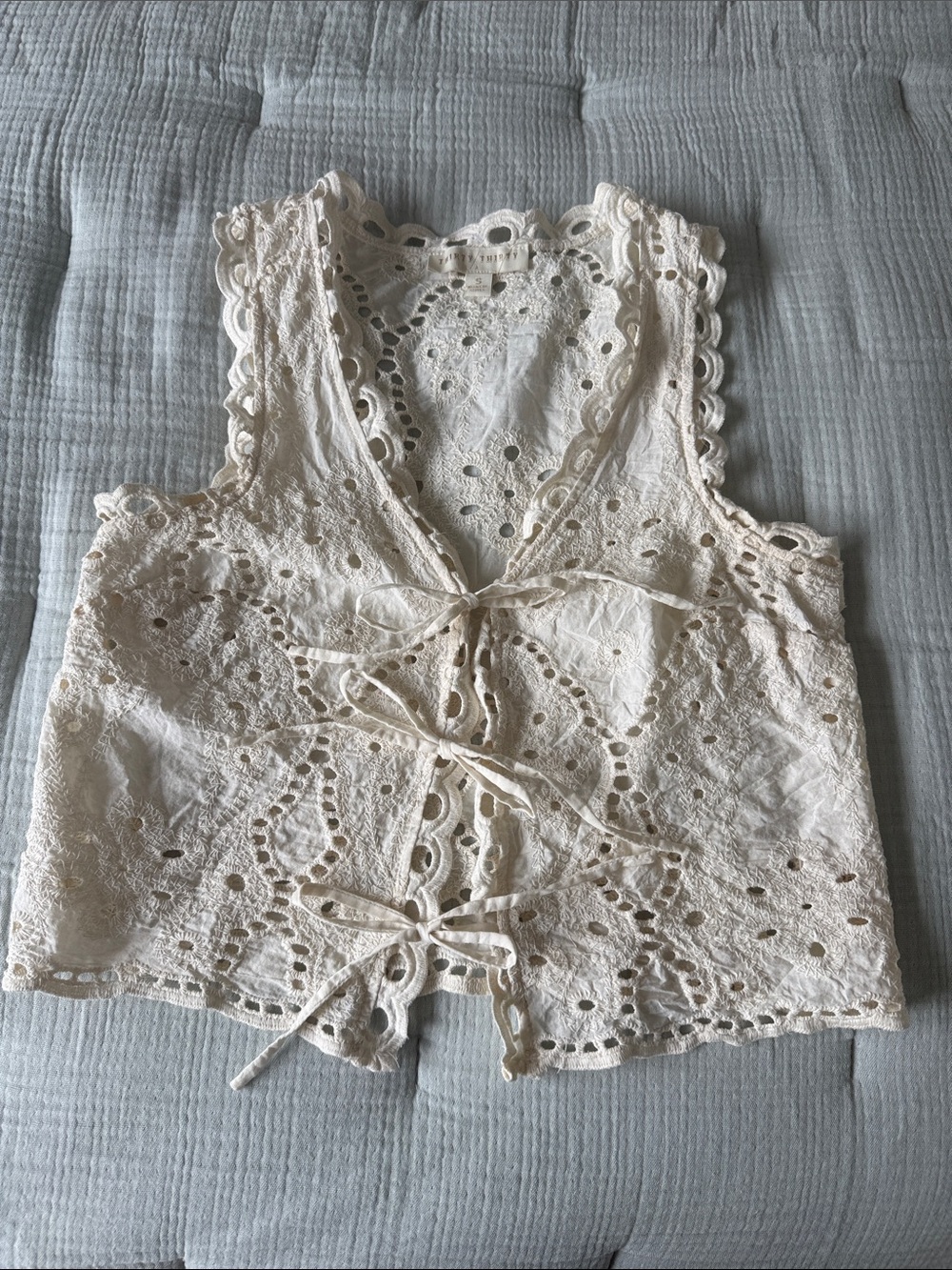Eyelet Tie-Front Camisole in Cream